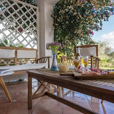 Josephine Con Piscina E Parco Per 8 Ospiti Villa