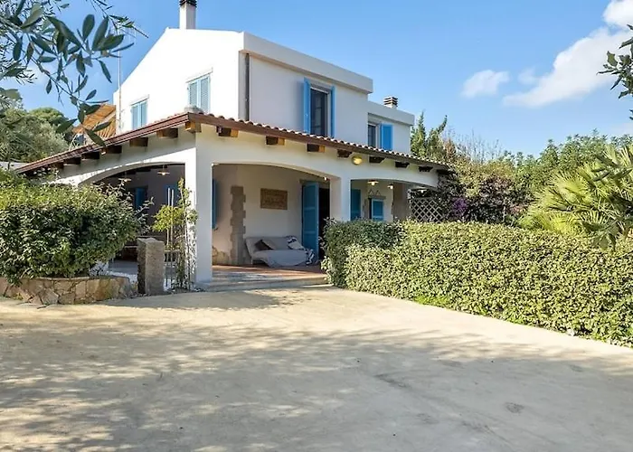 Josephine Con Piscina E Parco Per 8 Ospiti Вилла Альгеро