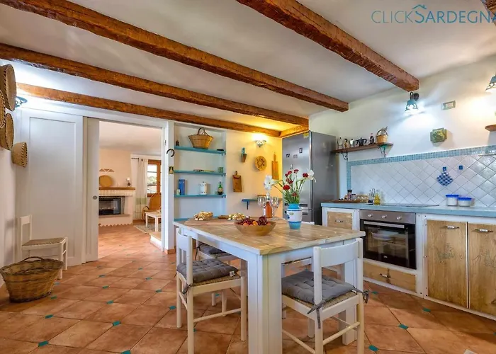 Josephine Con Piscina E Parco Per 8 Ospiti * Альгеро