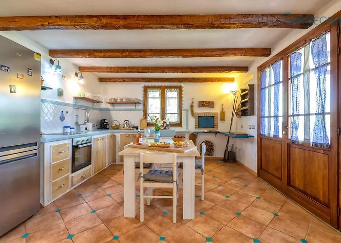 Josephine Con Piscina E Parco Per 8 Ospiti * Альгеро