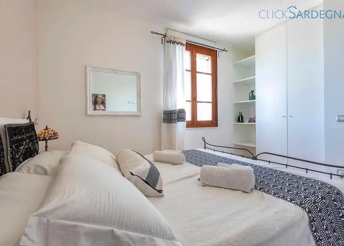 Josephine Con Piscina E Parco Per 8 Ospiti Вилла Альгеро